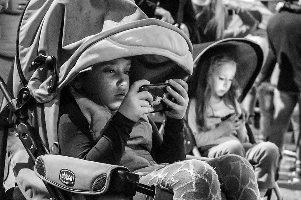 social smartphone dipendenza | Life&People Magazine