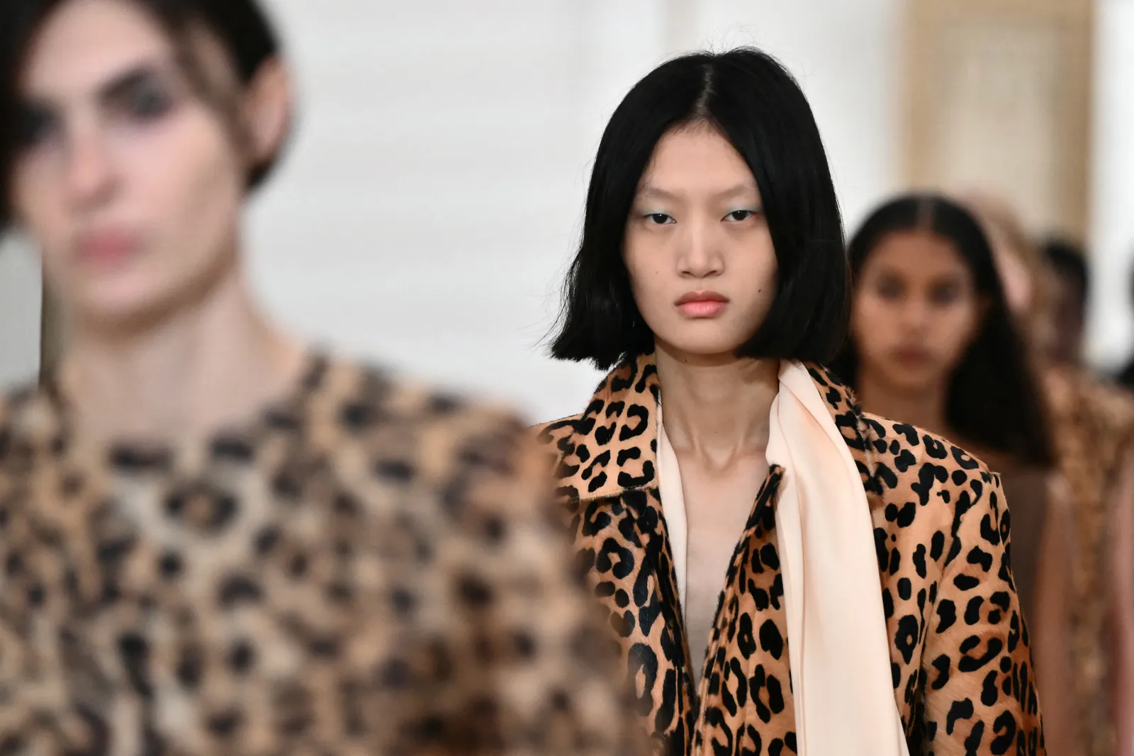 tendenze beauty milano fashion week 2025 sfilate pe 2026 - Life&People Magazine