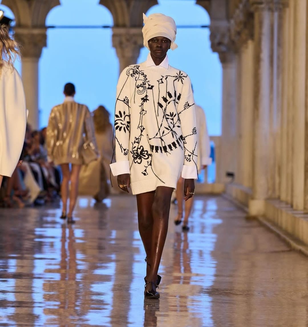 max mara resort 2025 - Life&People Magazine