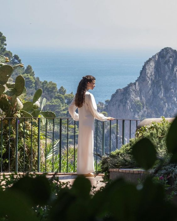 Abiti film Parthenope - Life&People Magazine