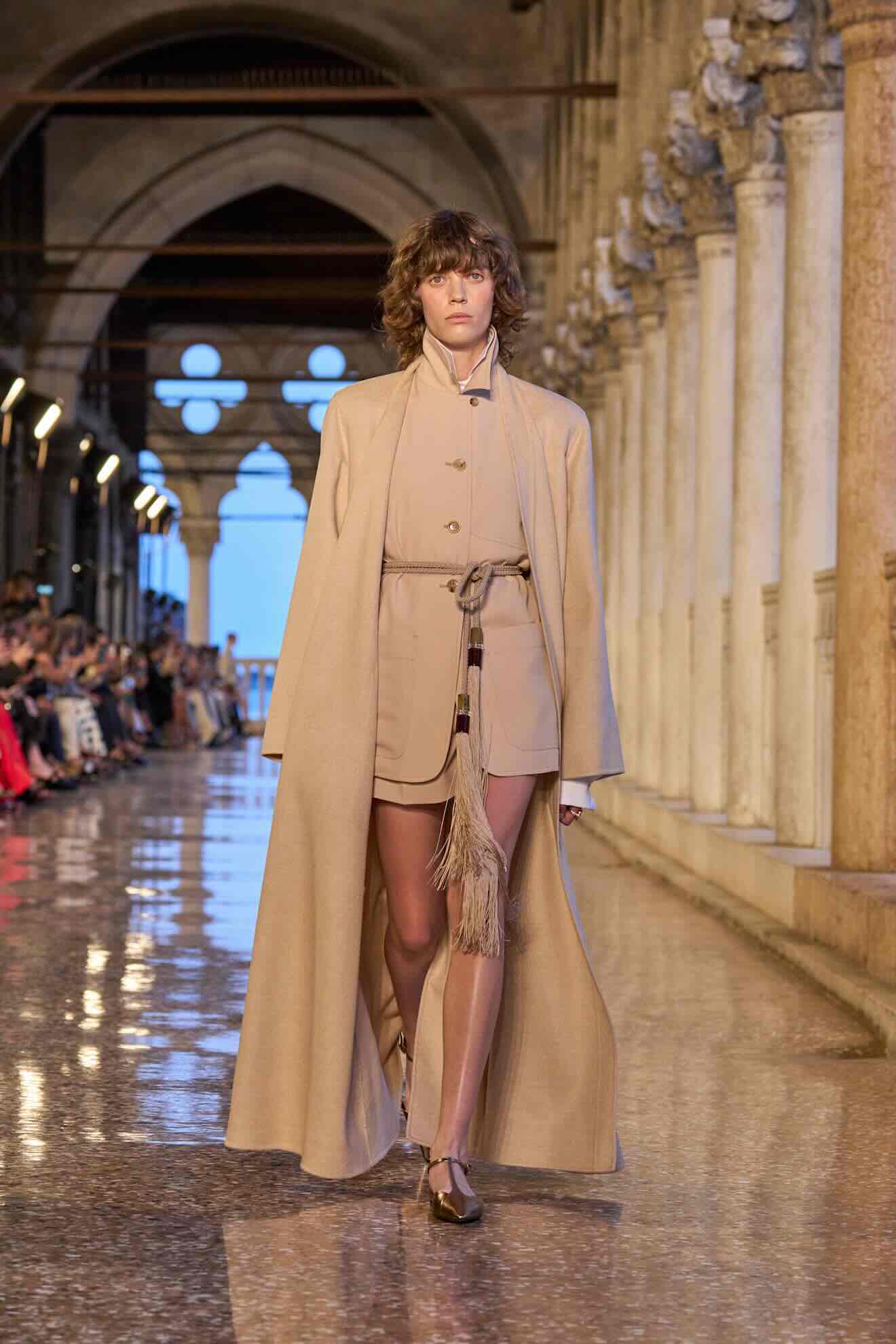 MAX MARA resort a palazzo ducale Venice -life&people magazine