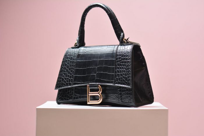 Borsa Hourglass Demna Balenciaga - Life&People Magazine
