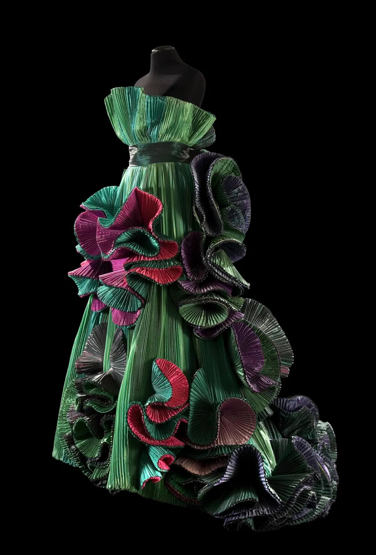 Abito Bougainville, 1989 - Life&People Magazine