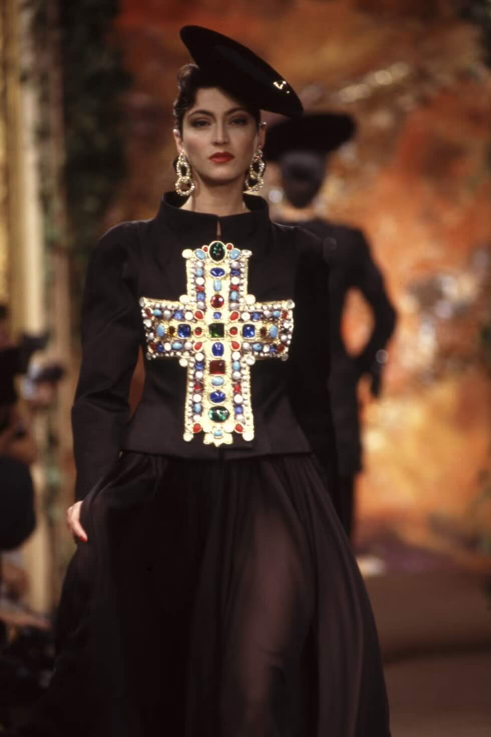 Moda e religione in passerella - Life&People Magazine