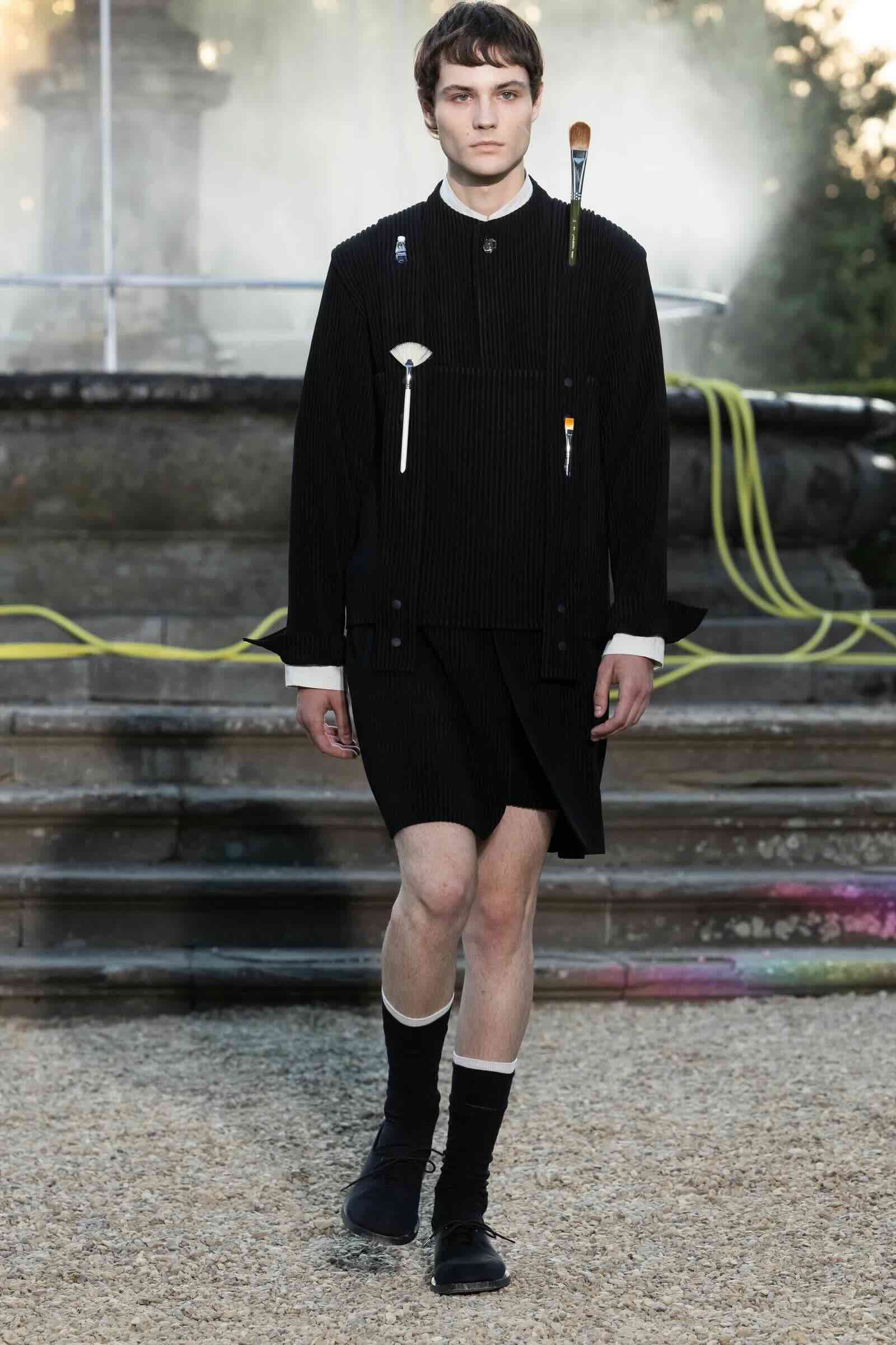 Amid Impasto of Horizons - Life&People Magazine