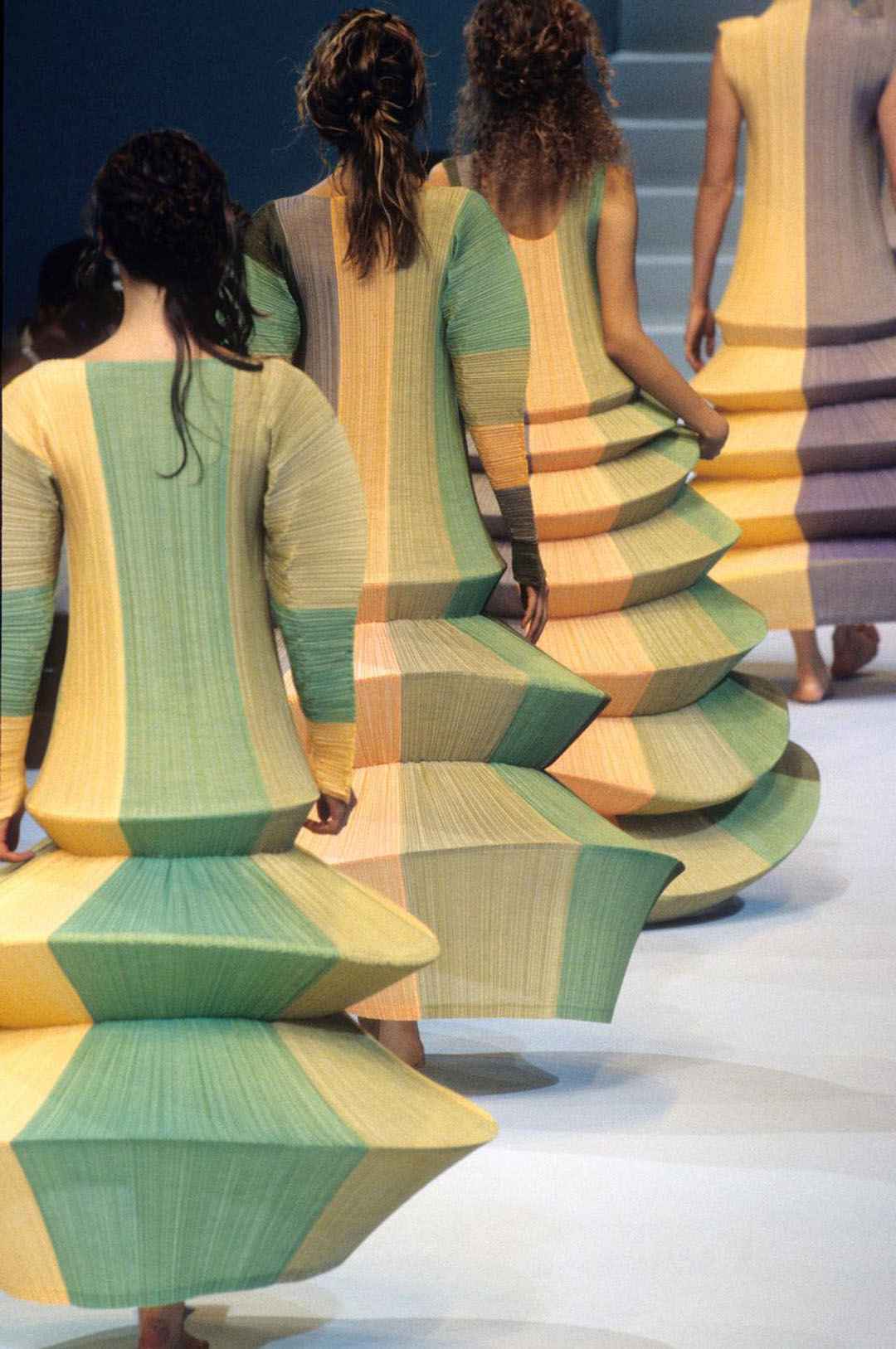 storia issey miyake - Life&People Magazine