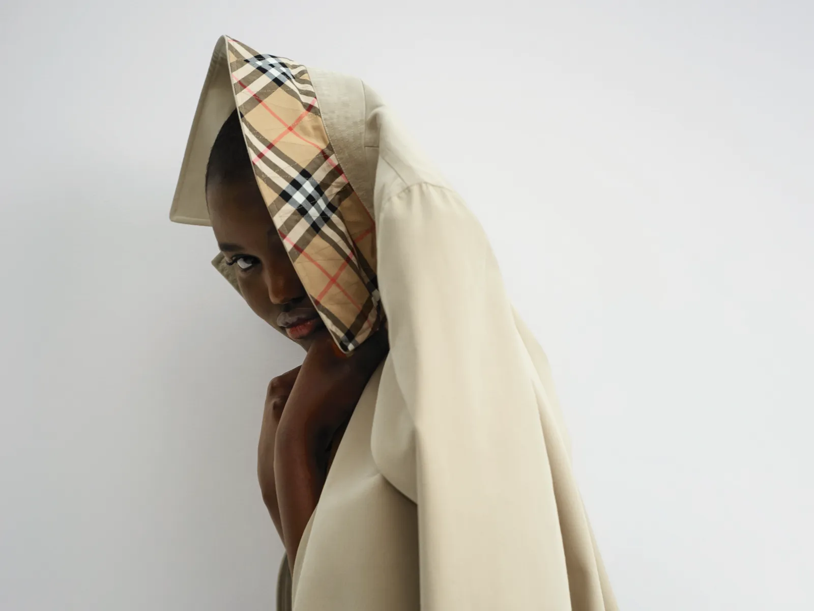 Burberry - Life&People Magazine