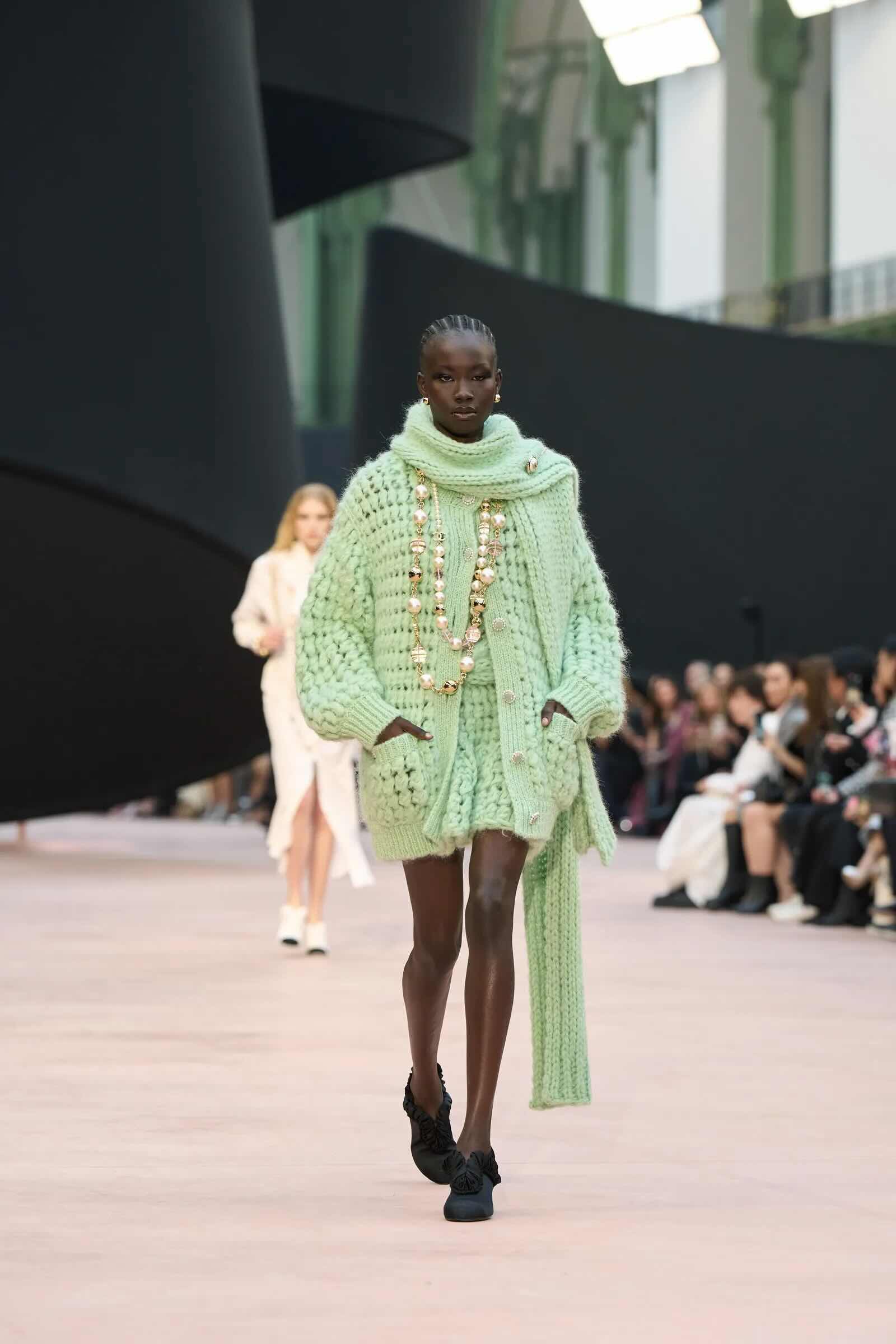 Chanel FW 2025-2026 - Life&People Magazine