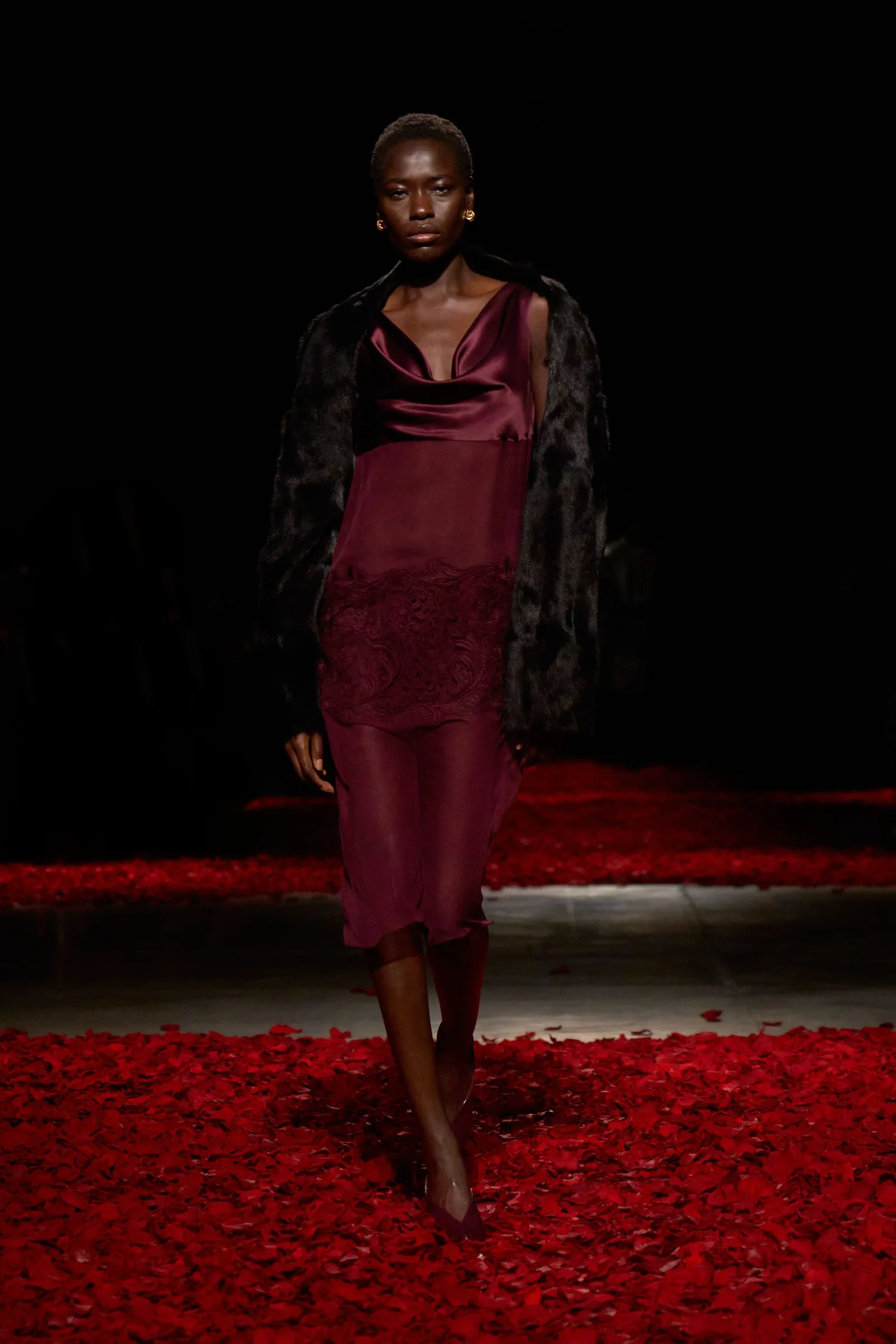 colore bordeaux 2025 autunno inverno - Life&People Magazine