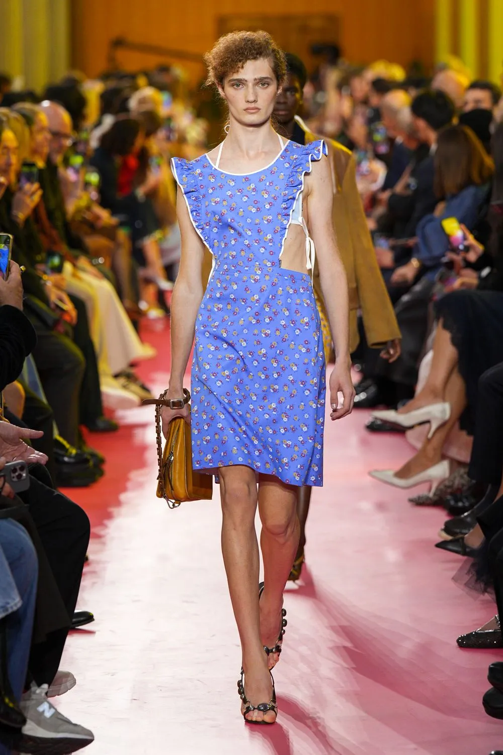tendenze moda paris fashion week 2025 - Life&People Magazine