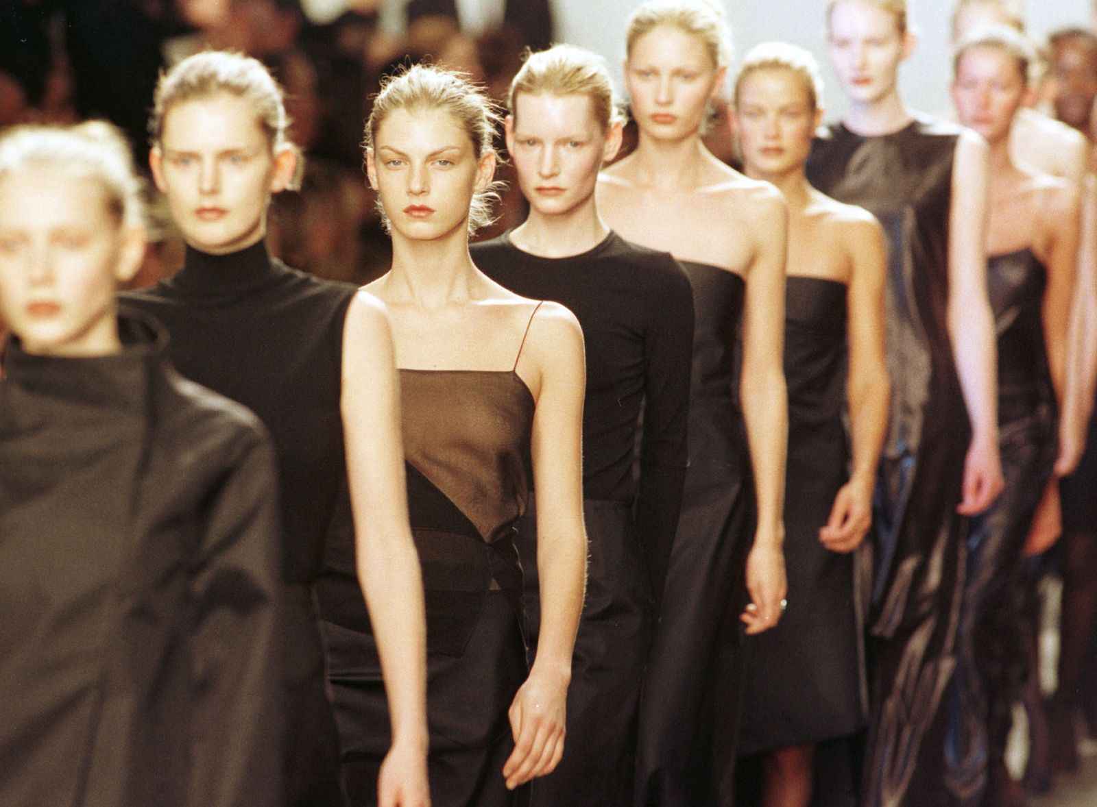 anni 90 moda minimalismo - Life&People Magazine