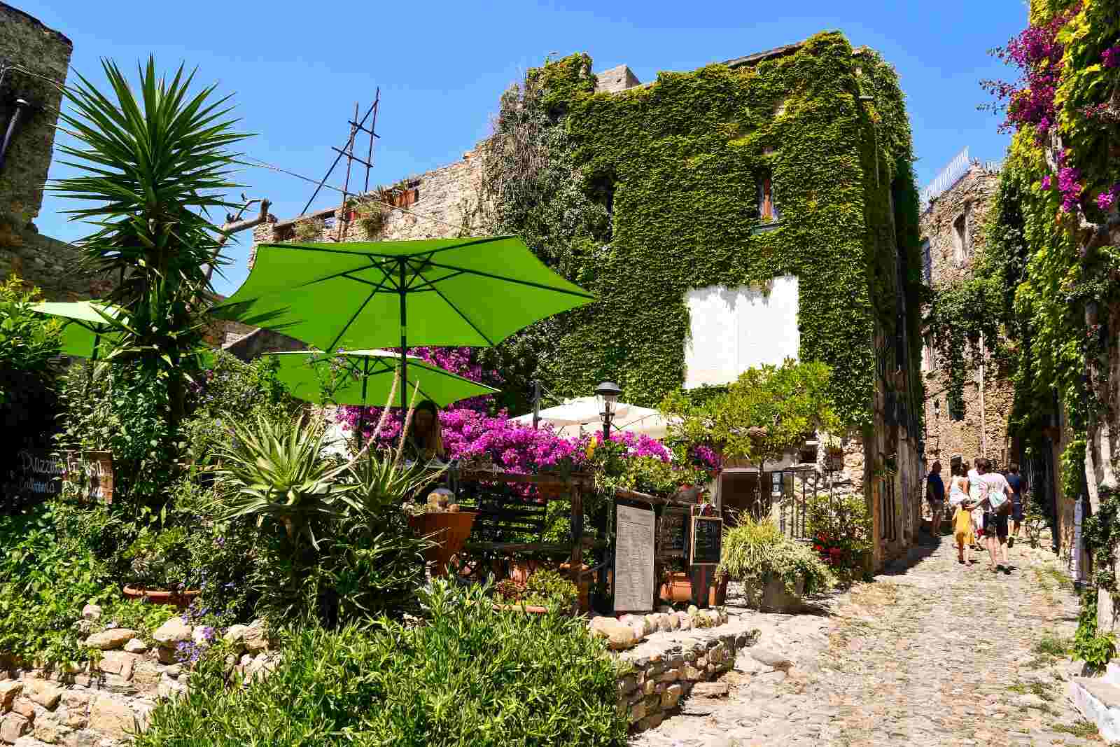 Luoghi segreti Festival Sanremo Bussana Vecchia - Life&People Magazine