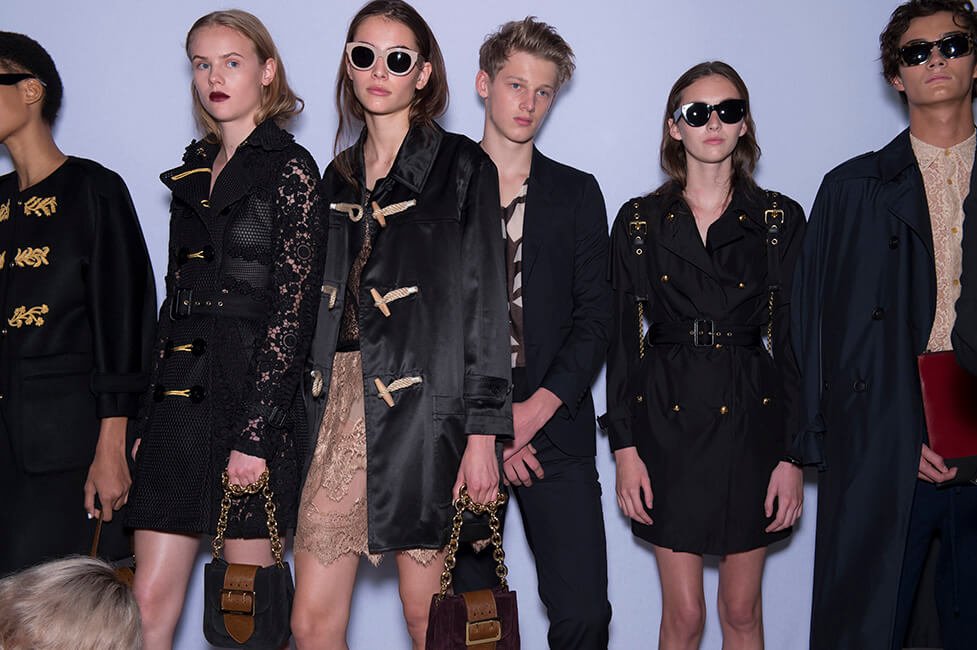 burberry trench seasonless - Life&People Magazine