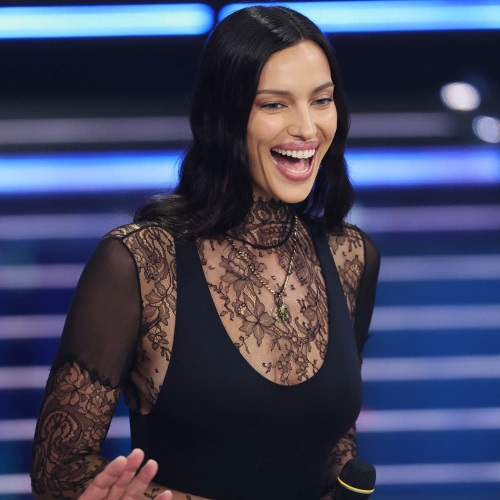 irina shayk terza serata Sanremo 2026 - Life&People Magazine