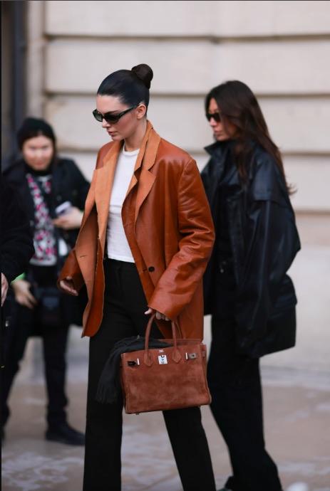 kendall jenner hermes pelle scamosciata suede - Life&People Magazine