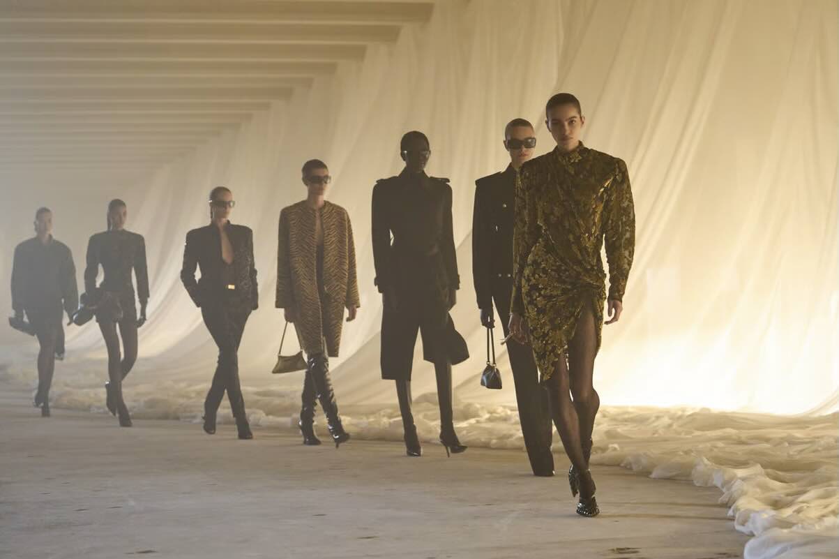 tendenze moda autunno inverno 2026 2027 Paris Fashion Week- Life&People Magazine