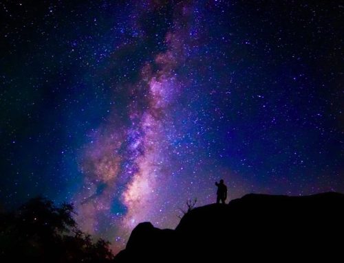 Astroturismo e Dark Sky Parks: viaggiare nel buio per ritrovare la meraviglia