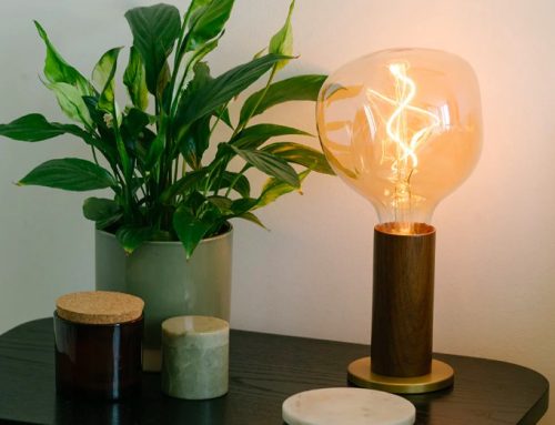 Le lampade nomadi e il design senza fili che reinventa le notti all’aperto