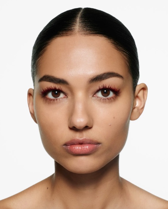 mascara borgogna tendenze 