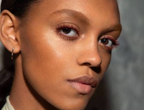 Mascara borgogna: l’alternativa beauty magnetica, trucco occhi dell’Estate