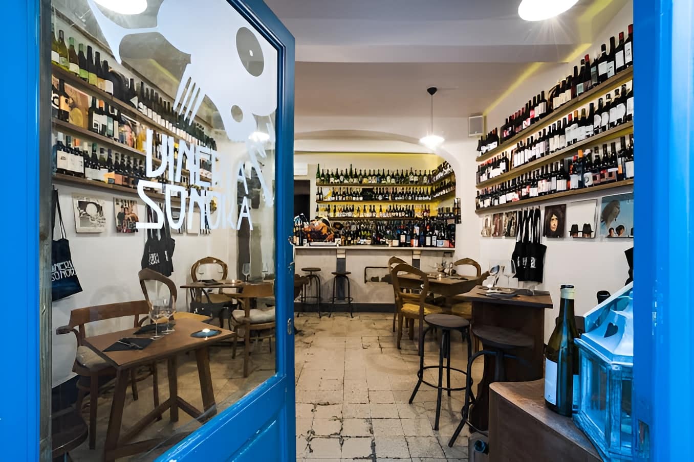 Musica listening bar Vineria Sonora - Life&People Magazine