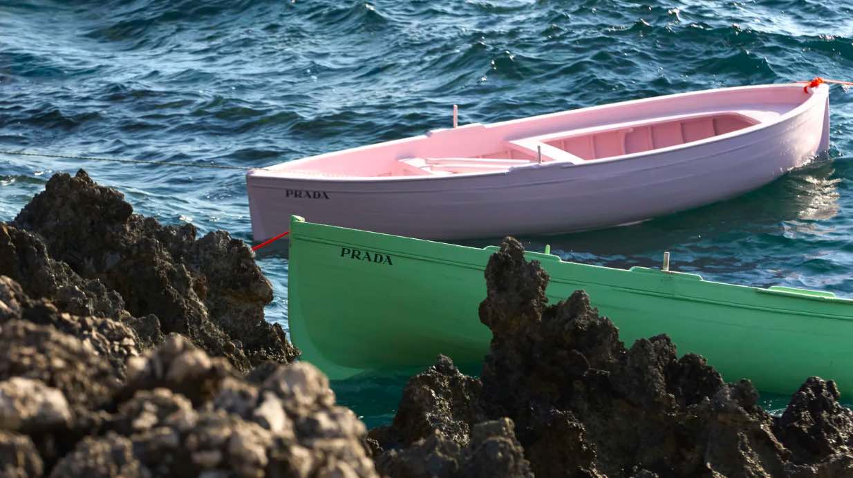 prada campagna pubblicitaria lido del faro - Life&People Magazine