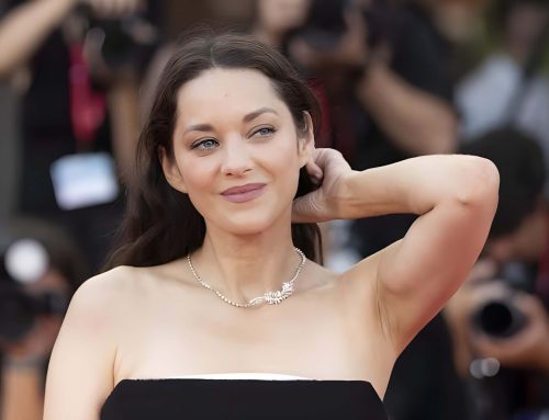 L’elogio dell’imperfezione perfetta: la nuova estetica sul red carpet al Lido