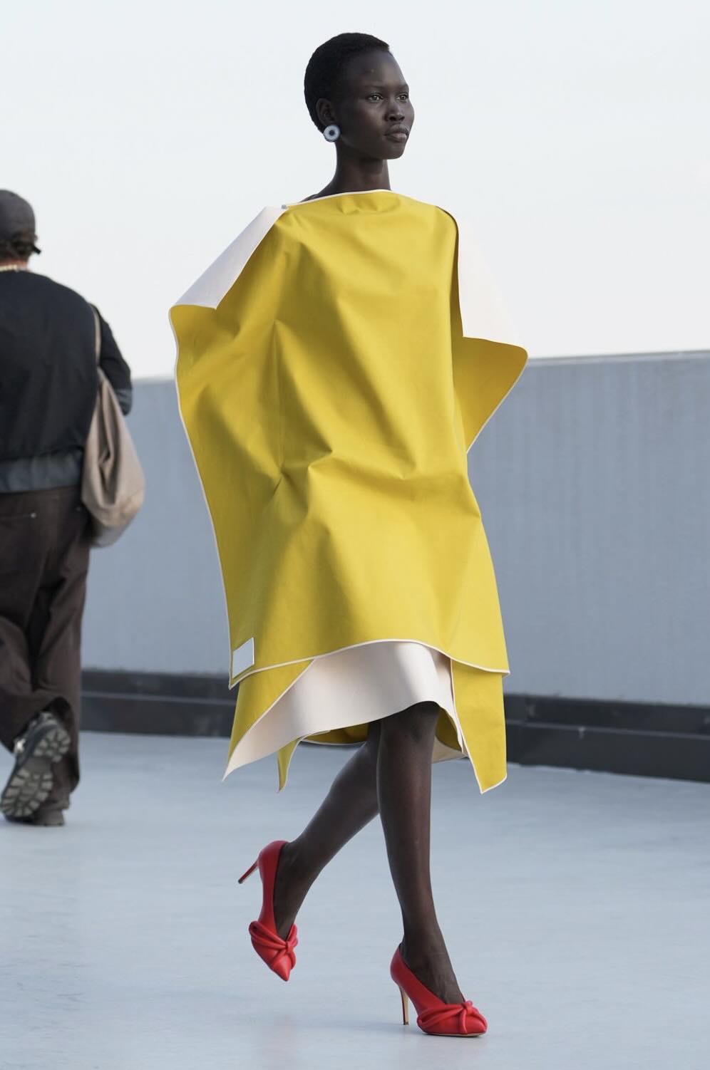 Moschino Primavera Estate 2027 - Life&People Mahazine