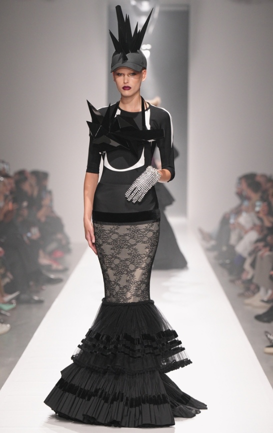 Junya Watanabe ss27-guanto Michael Jackson- Life&People Magazine