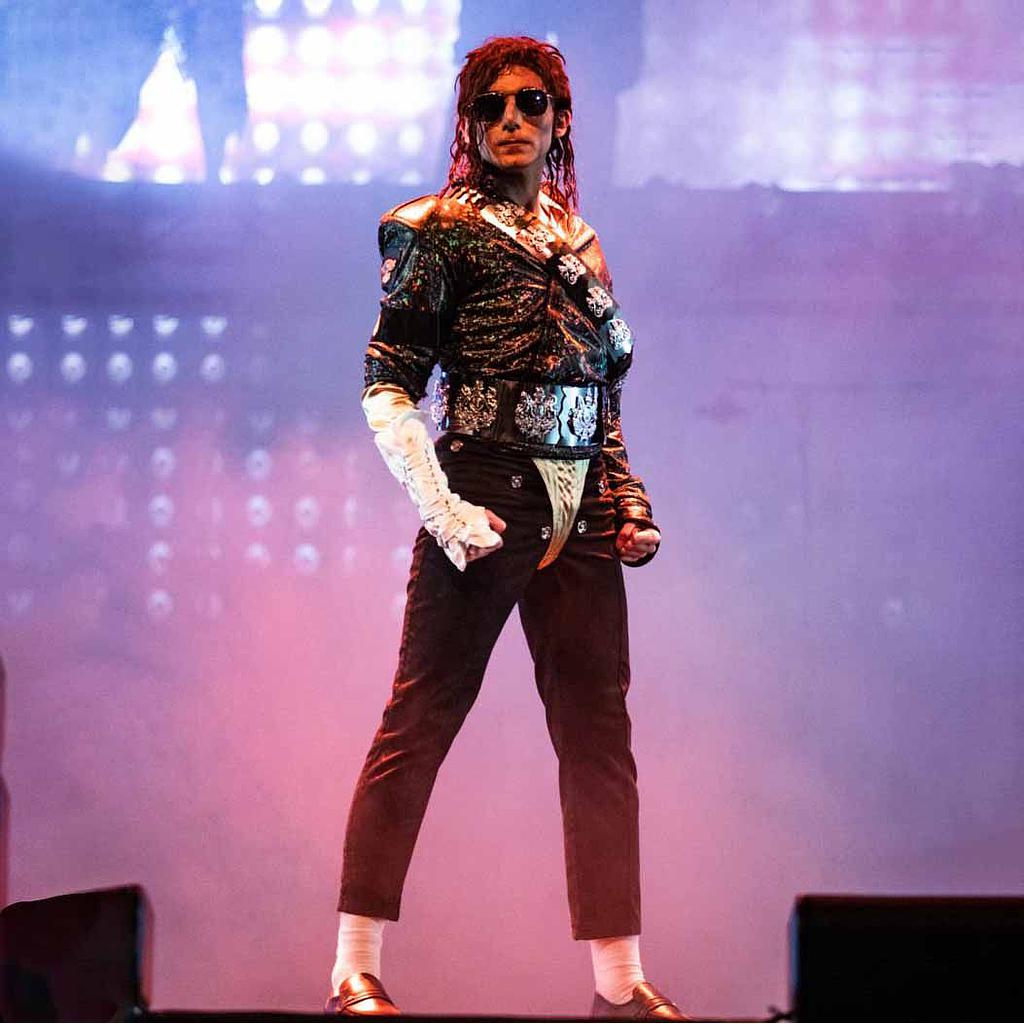 junya watanabe sceglie michael jackson la forza emotiva della musica da Lifeandpeople.it junya watanabe sceglie michael jackson la forza emotiva della musica